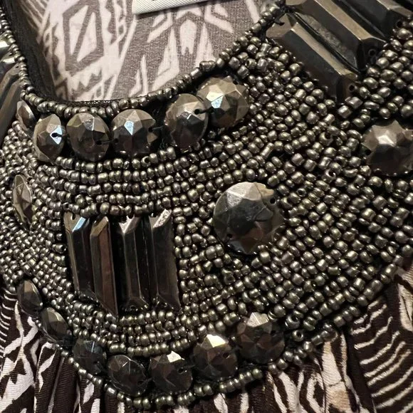 Cato-Small maxi Dress-embellished neck line, beads - Picture 7 of 11